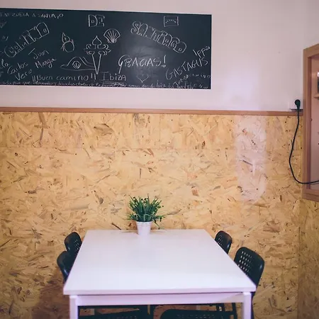 Alberguetuihostel Vendégház